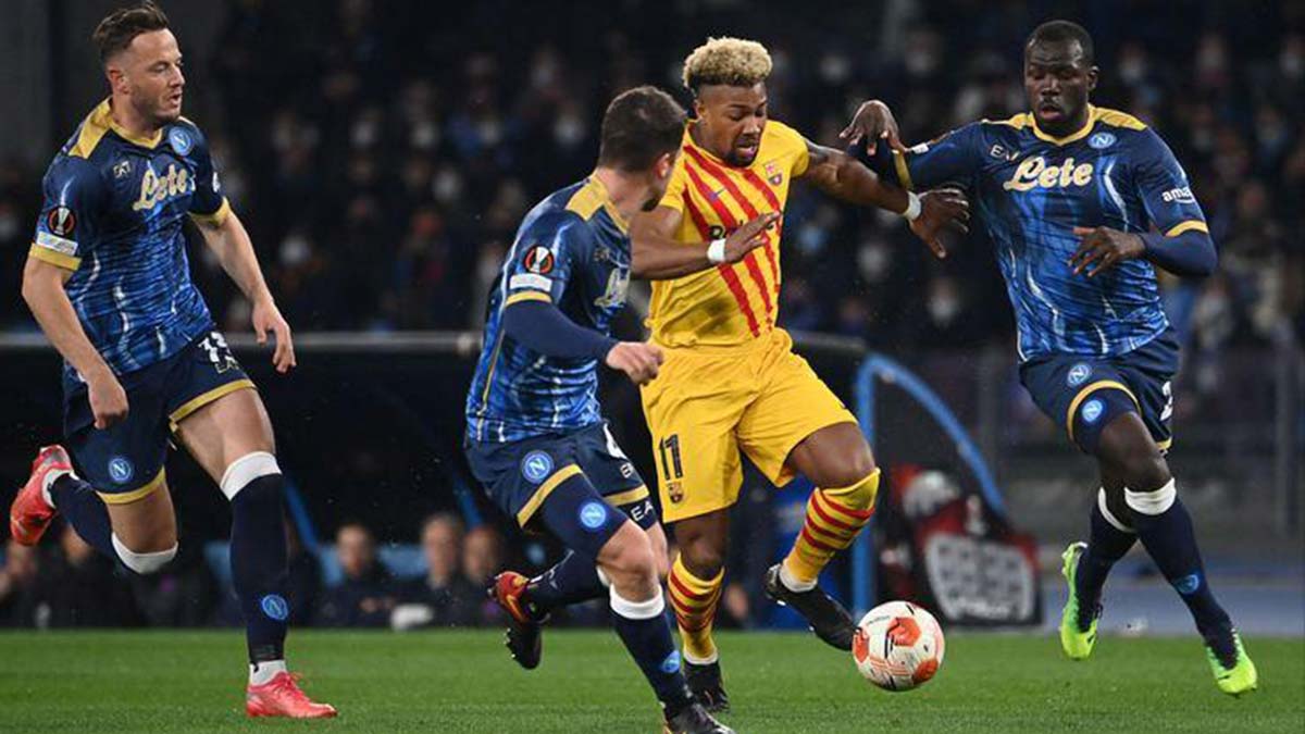 UEFA Avrupa Ligi: Napoli-Barcelona; 2-4