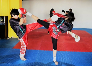 Karabulut kardeşler kick boksta şampiyon oldu