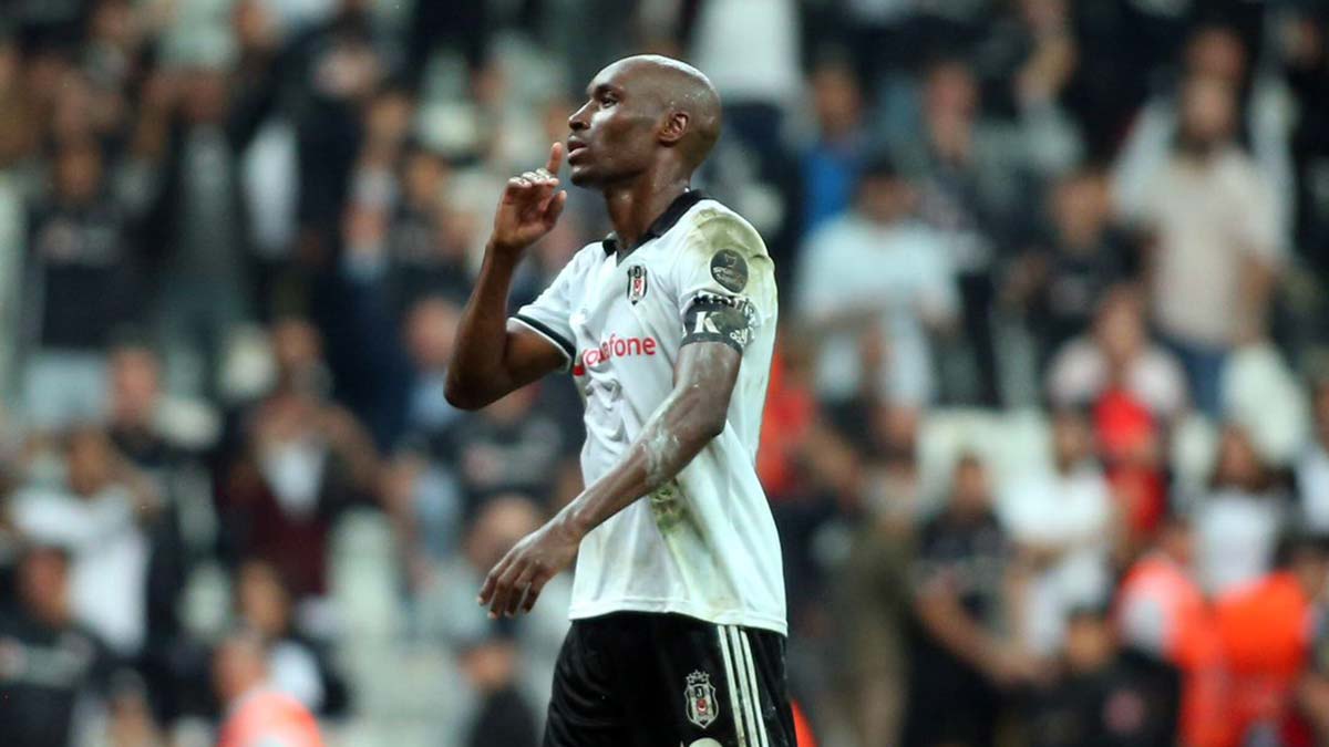 Kanada Milli Takımı'nda Beşiktaşlı futbolcuların rüzgârı