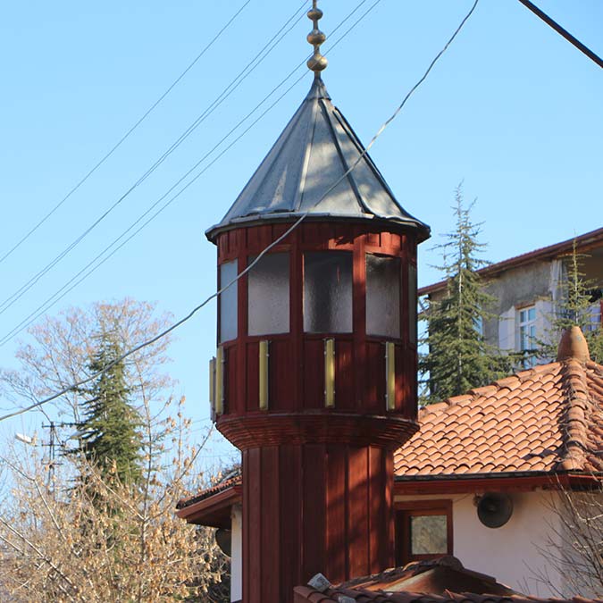 Ahi Paşa Camii 7 asırdır korunuyor
