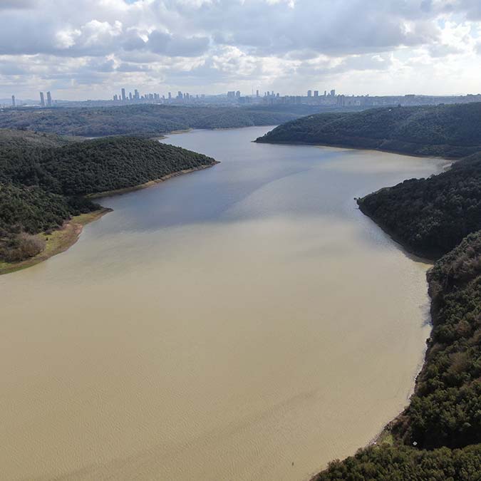 Alibeyköy Barajı'nda suyun rengi değişti