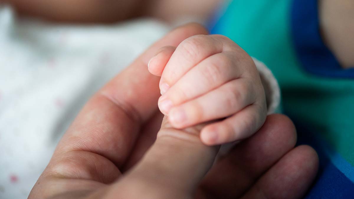 Anne benden sakın vazgeçme (1. Bölüm)