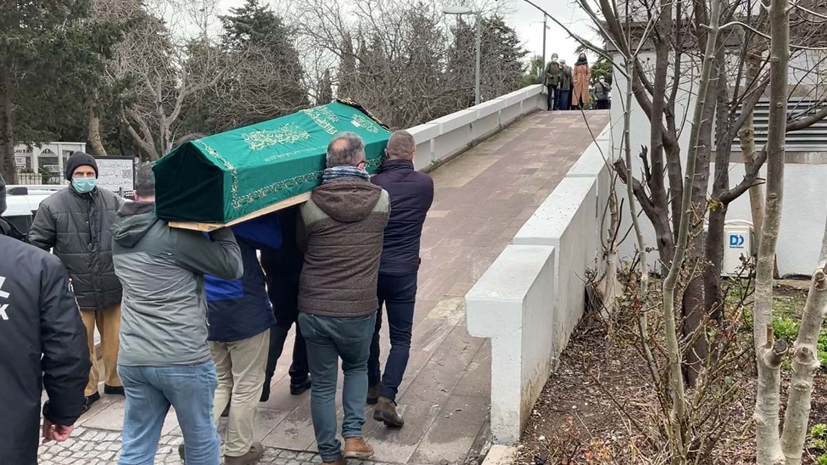 Ayten Erman toprağa verildi