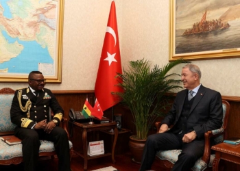 Hulusi Akar, Koramiral Seth Amoama'yı kabul etti