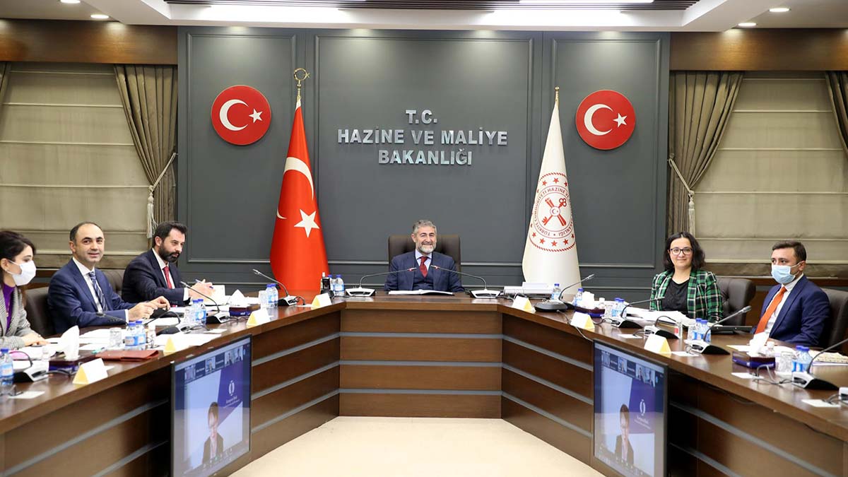 Nebati, Avrupa İmar ve Kalkınma Bankası Başkanı ile görüştü