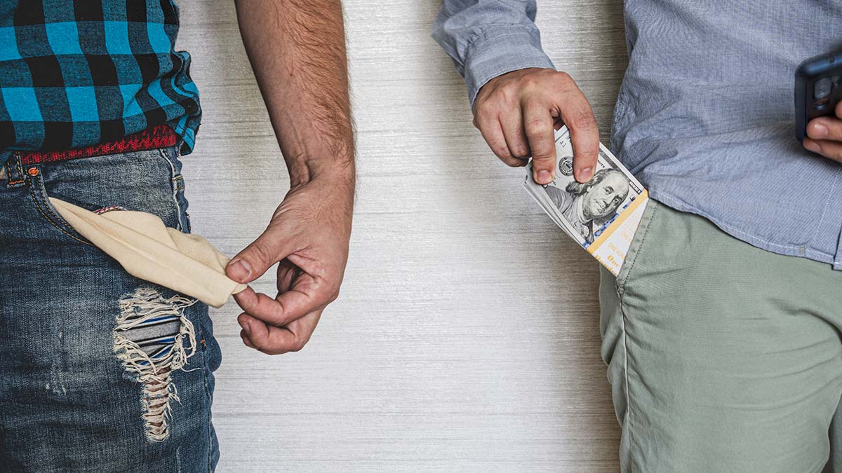 Emek verene ekmek yok, vermeyene Porche çok