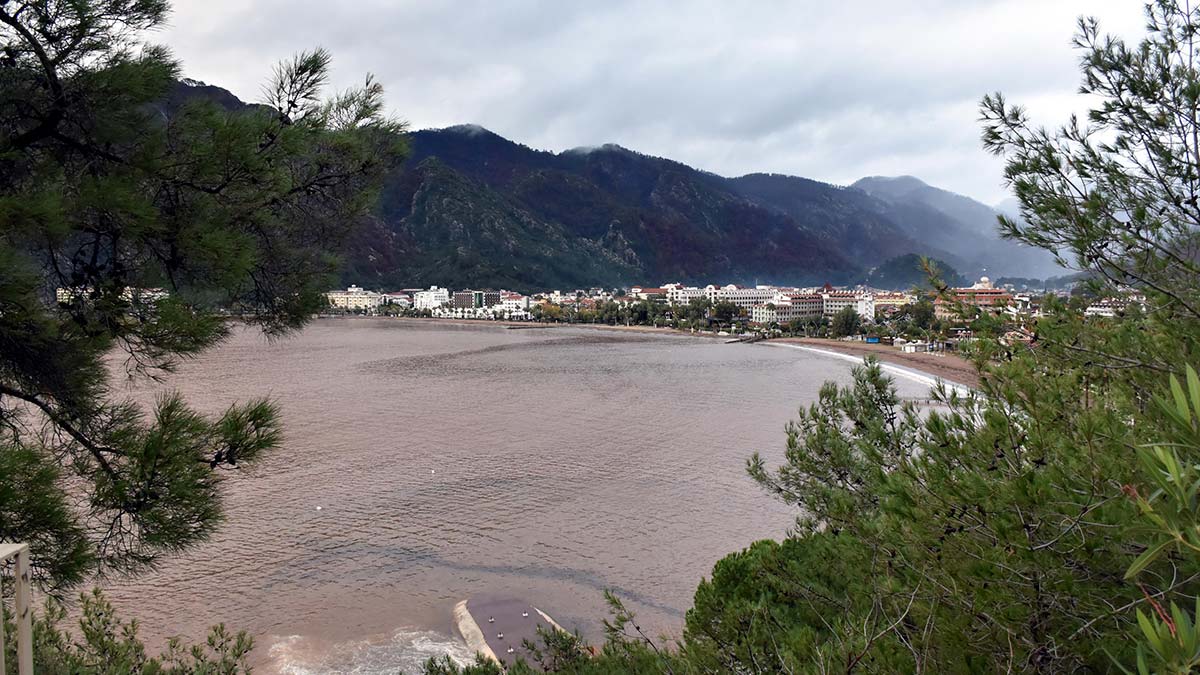 Büyük orman yangını sonrası erozyon riski