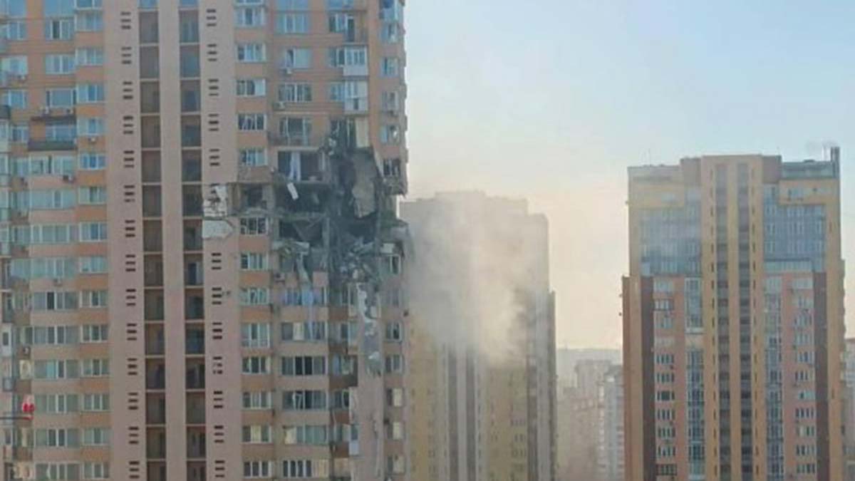 Apartmana, füze isabet etti