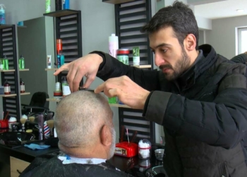 İŞKUR hibe desteğiyle kuaför dükkanı açtı