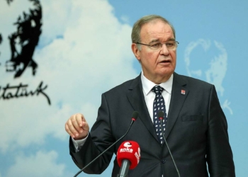 Ahlatlıbel'deki yuvarlak masa tarihi bir masadır