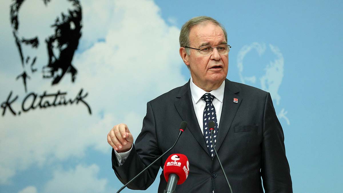 Ahlatlıbel'deki yuvarlak masa tarihi bir masadır