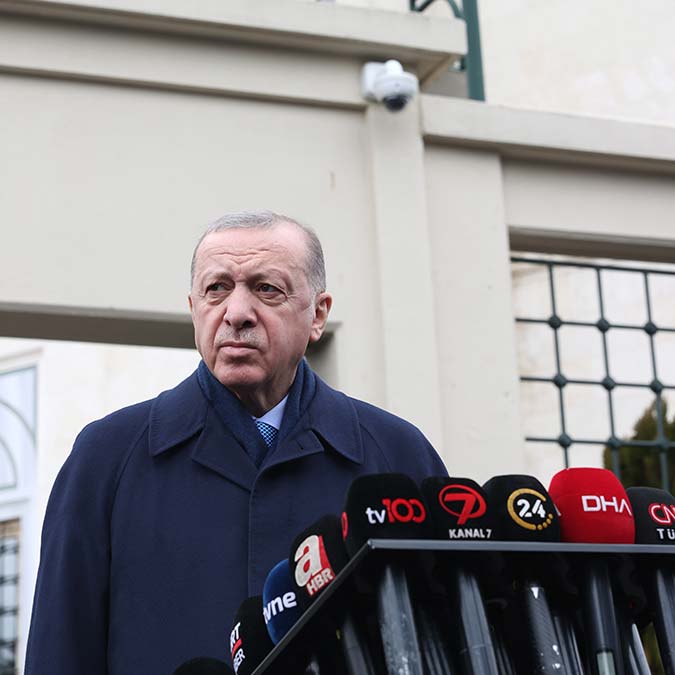 Daha kararlı bir adımı NATO atmalı