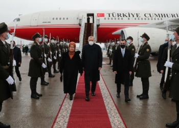 Cumhurbaşkanı Erdoğan Kiev'de