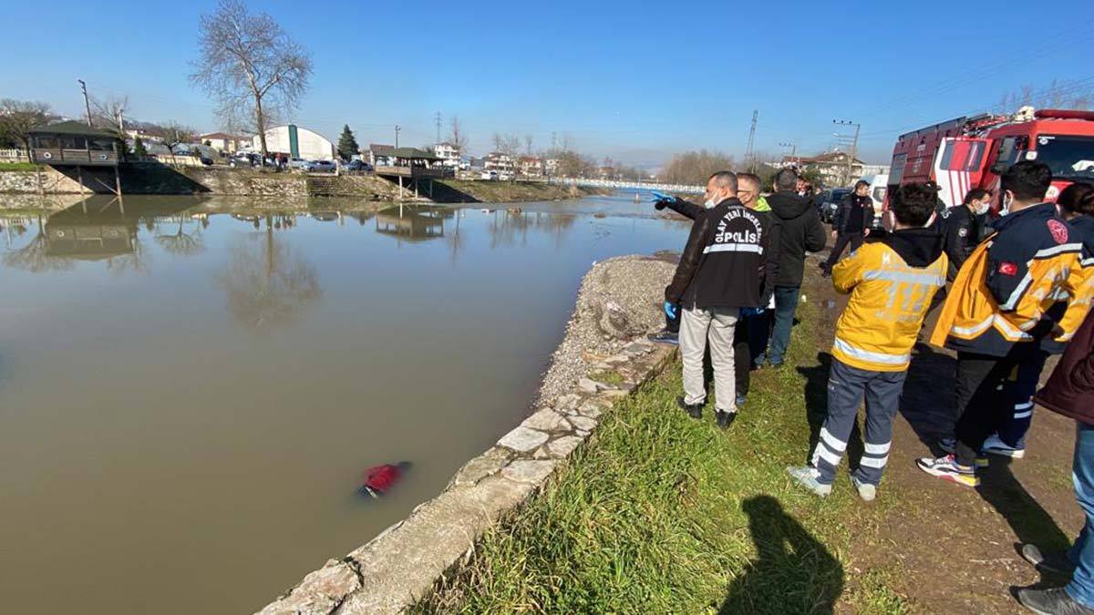 Derede erkek cesedi bulundu