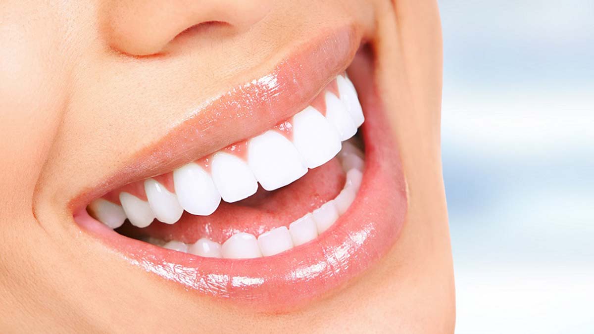 Dişlerdeki şekil bozuklukları psikolojiyi bozuyor