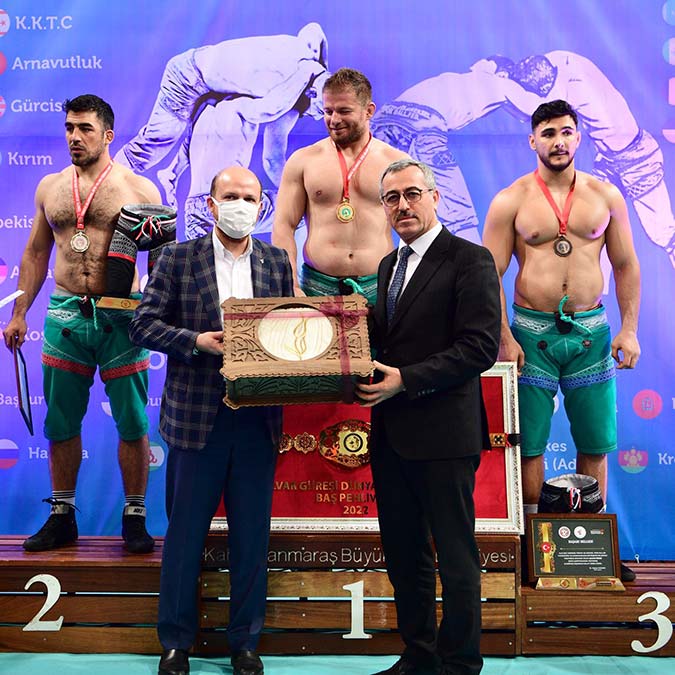 Şalvar Güreşi Dünya Şampiyonası başpehlivana İsmail balaban oldu