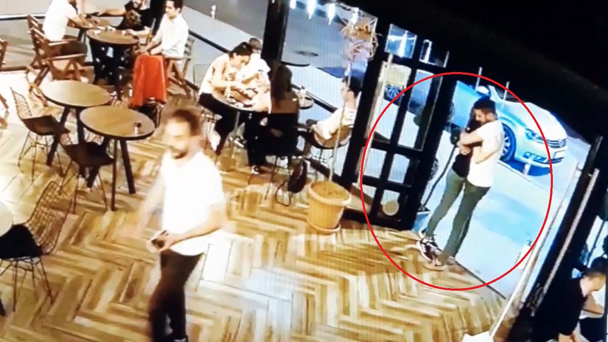 Elif'i öldürmek suçundan müebbet hapis cezası talebiyle dava açılan sevgilisi Tuğrul Akan'ın tutuklanması talebi mahkemece reddedildi.