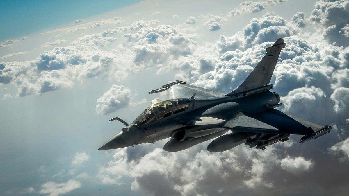 Endonezya 42 Rafale savaş uçağı siparişi verdi