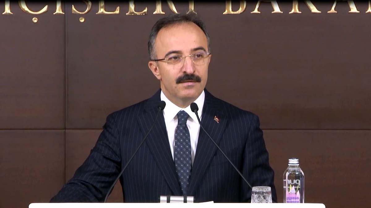 Donan cansız bedenler değil insani değerler