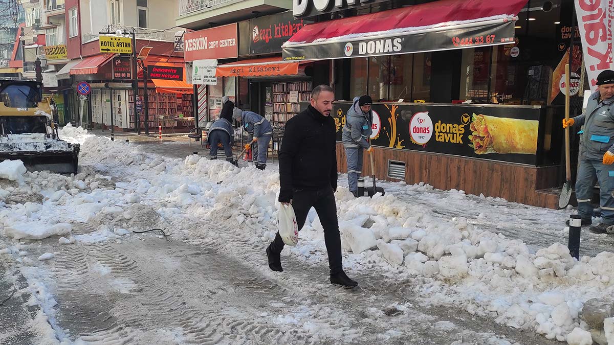 Isparta'da elektrik verilemeyen kırsalda çalışma