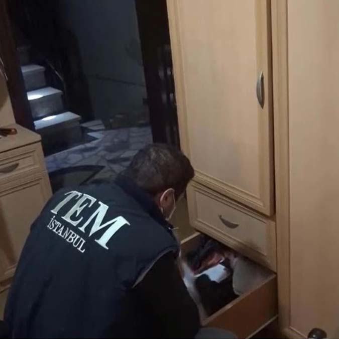 DEAŞ üyesi yabancı uyruklu 13 şüpheli gözaltında