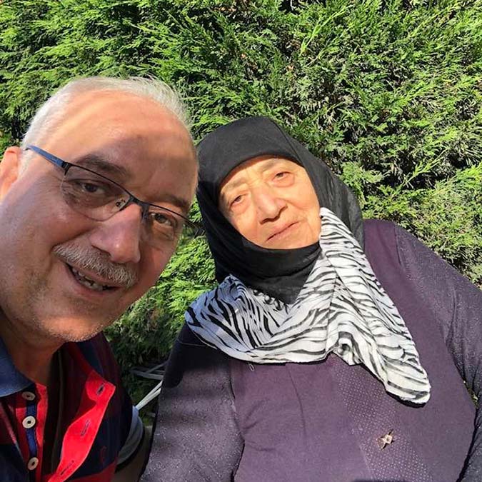 İsmail Tatlıoğlu'nun annesi hayatını kaybetti