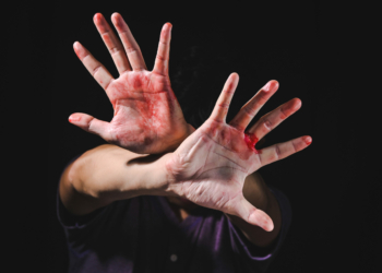 Kadın olmak zordur bu hayatta