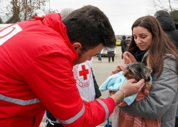 Türk Kızılay ekibi Ukrayna sınırına ulaştı