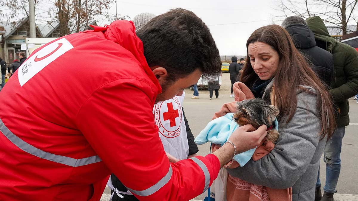 Türk Kızılay ekibi Ukrayna sınırına ulaştı