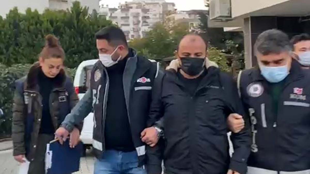 Mersin'de FETÖ operasyonu