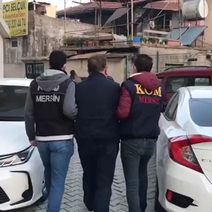 Mersin'de FETÖ operasyonu