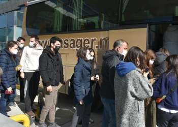 Moldova'dan tahliye edilenler Edirne'ye ulaştı