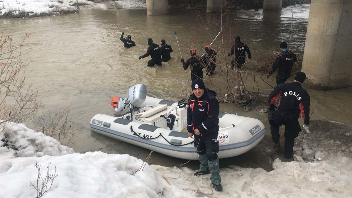Yağmur'u arama çalışmaları 3. gününde devam ediyor
