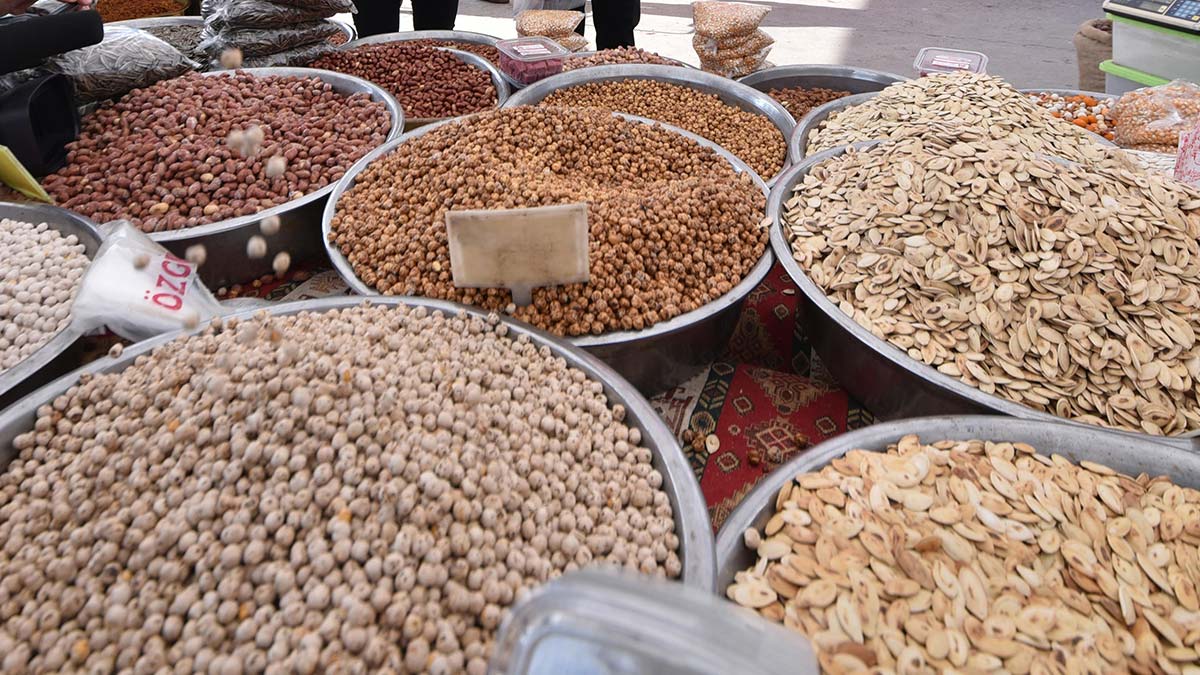 Nemli ortamlarda saklanan baharatlarda ölümcül tehlike