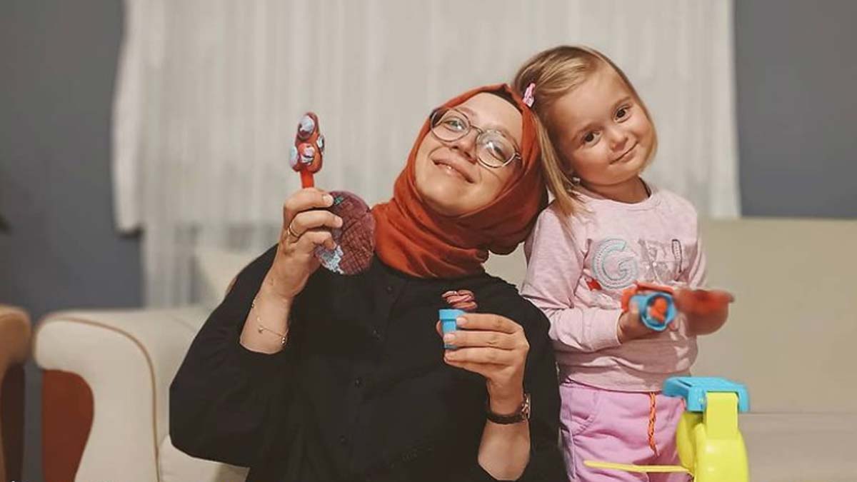 "Biöğretmen anneyi" tanımak Deniz Öz