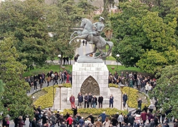 Atatürk Parkı'na araç giremeyecek