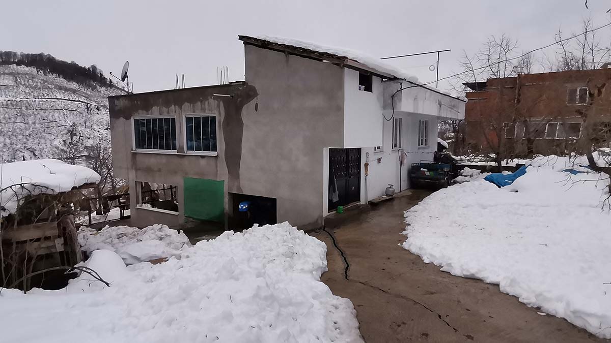 Heyelan riskiyle boşaltılan ev sayısı 14'e çıktı