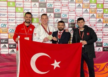 Paris Grand Slam'da Mihael Zgank bronz madalya kazandı
