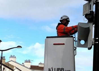 Paris sokaklarına gürültü radarı kuruldu
