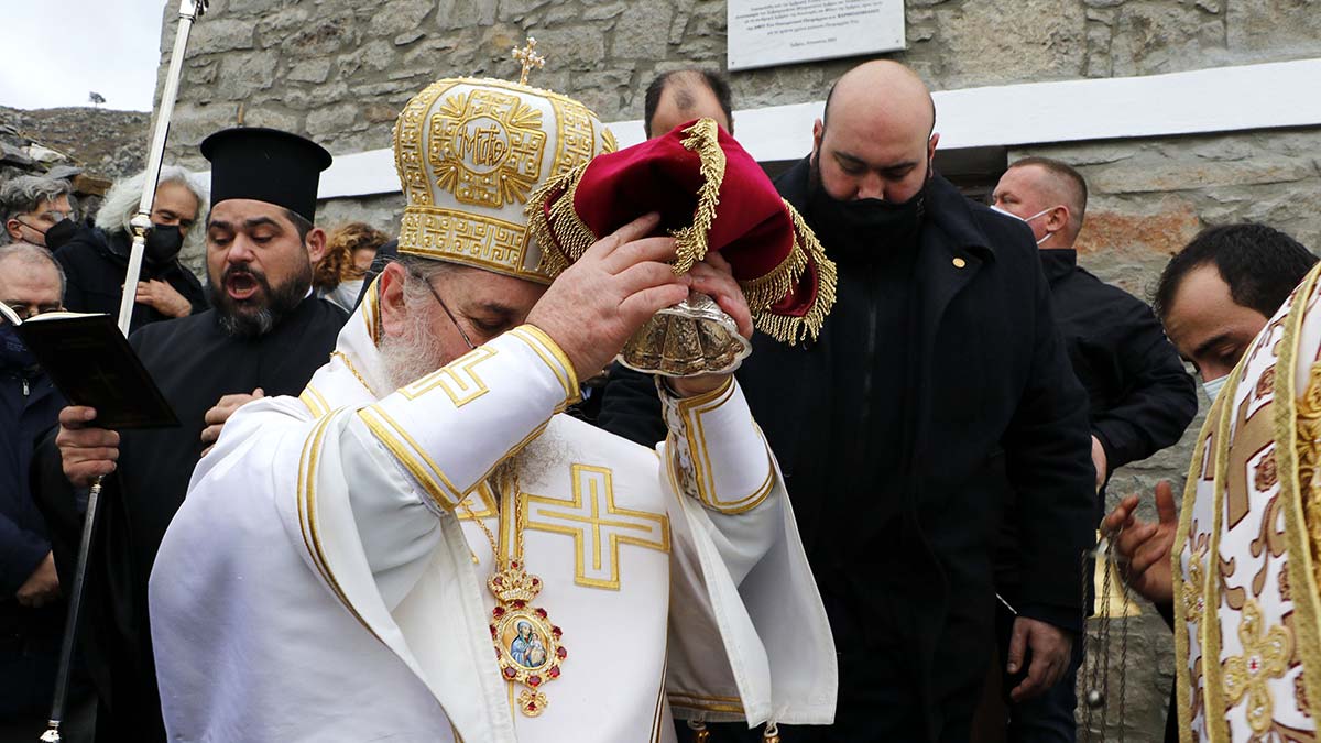 Aziz Trifonos Kilisesi'nde ayin