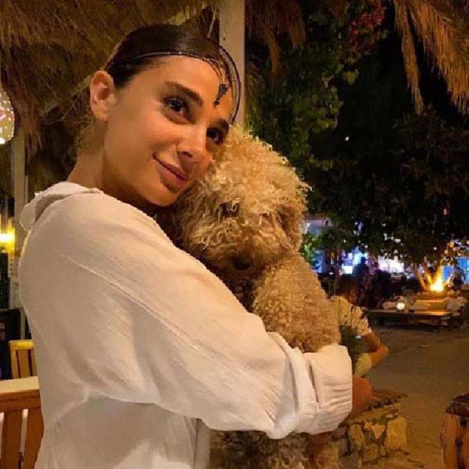 Pınar Gültekin davasında karar çıkması bekleniyor, Sanıklar, bugün 10'uncu kez hakim karşısına çıkacak. Saat 14.00'te başlayacak ve karar çıkması beklenen duruşmaya, Gültekin'in ailesinin yanı sıra tutuksuz yargılanan sanıkların da katılması bekleniyor.