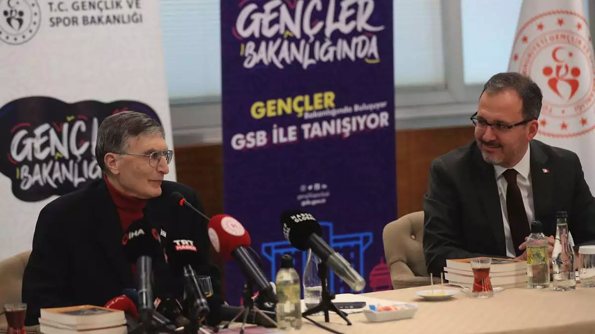 Prof. Dr. Aziz sancar eğitim kampüsü'nün açılışı nedeniyle ankara'ya gelen nobel ödüllü bilim insanı prof. Dr. Aziz sancar, bilim yapmayı türkiye'de öğrendiğini söyledi.