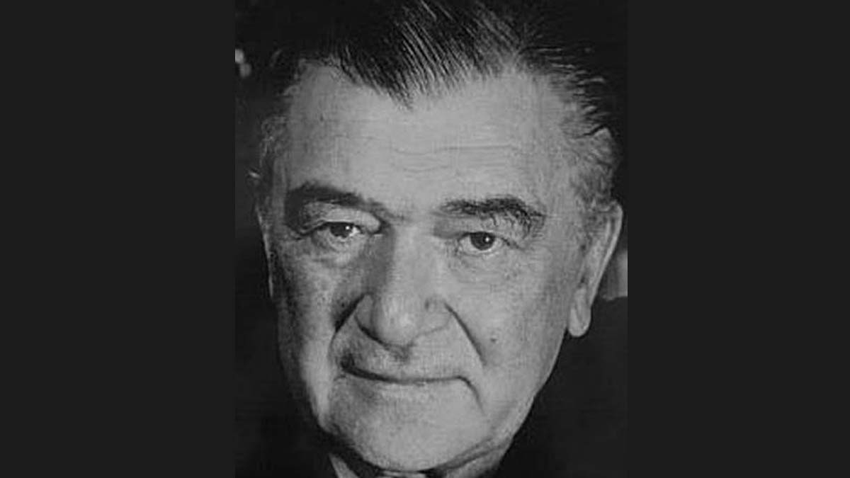 Türkiye'nin kültür güneşi; Sabahattin Eyüboğlu