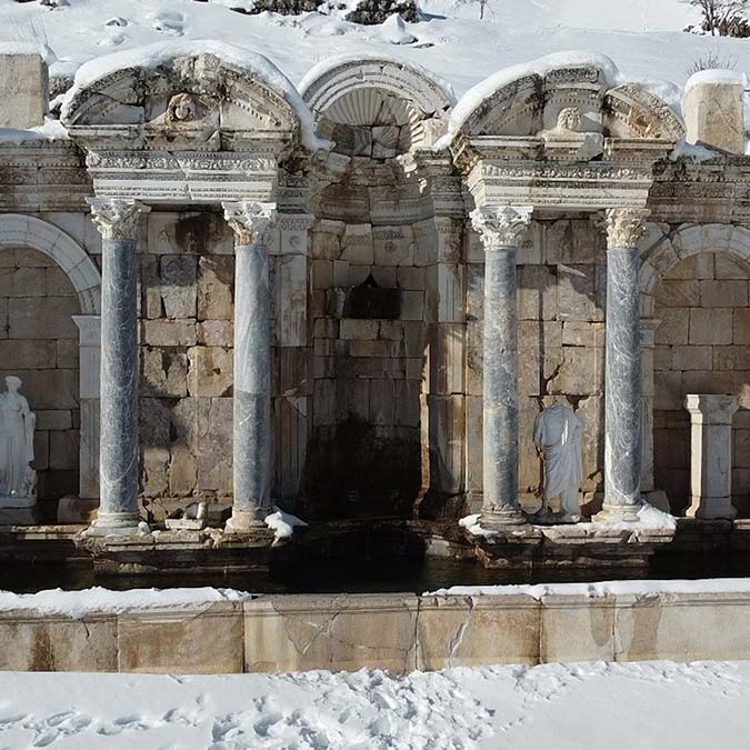 Sagalassos Antik Kenti kar yağışıyla beyaza büründü