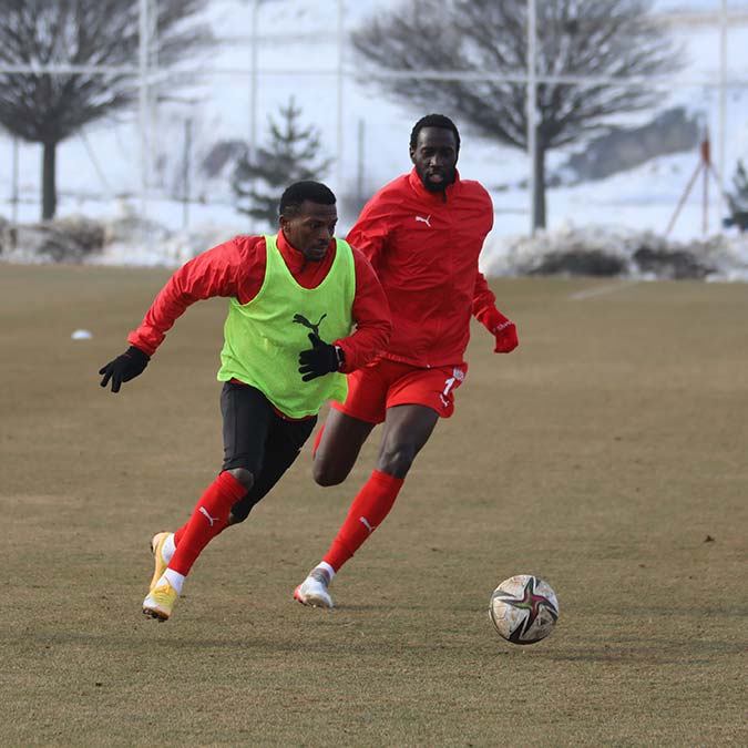 Sivasspor Fatih Karagümrük maçına hazır