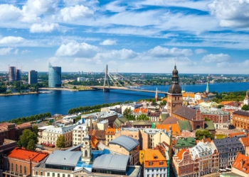 SunExpres, Riga ve Talin uçuşlarına başlıyor