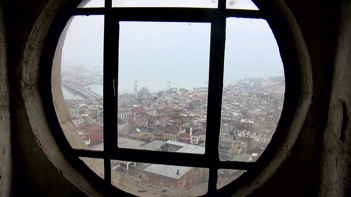 Tarihi Beyazıt Kulesi tehditlerden kurtuluyor