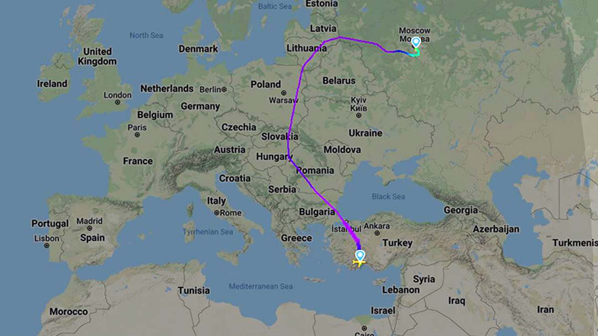 Ukrayna hava sahası kapanınca uçuşlar aksadı
