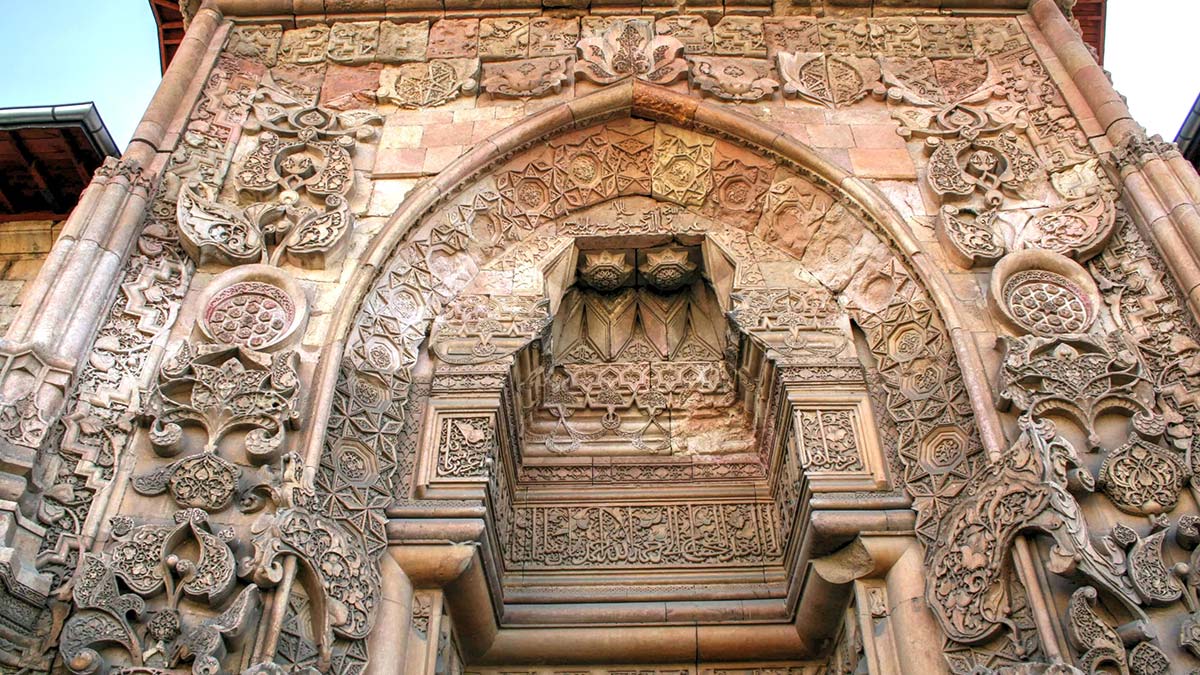 Divriği Ulu Cami restorasyonu yeniden başladı