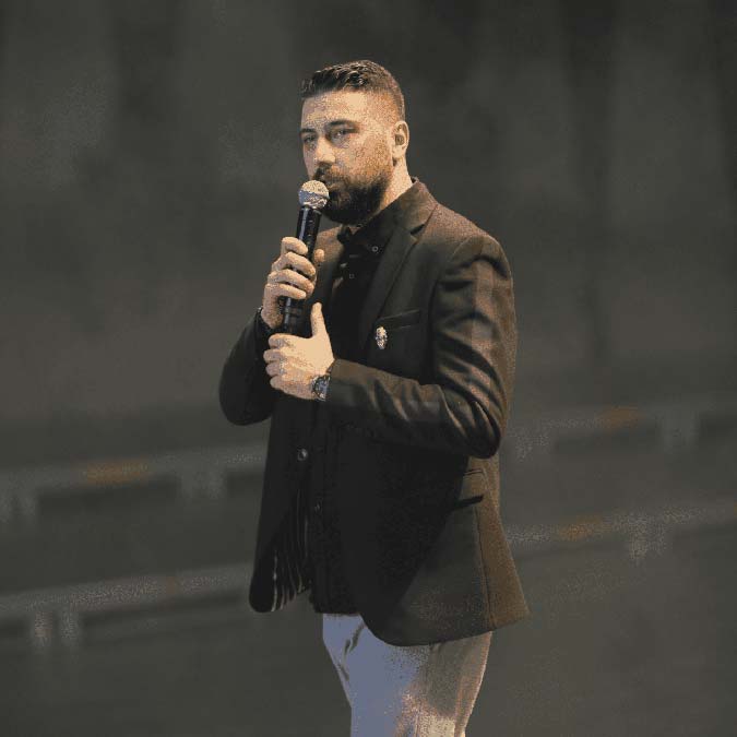 Gökhan Duman Türk modellere destek verdi